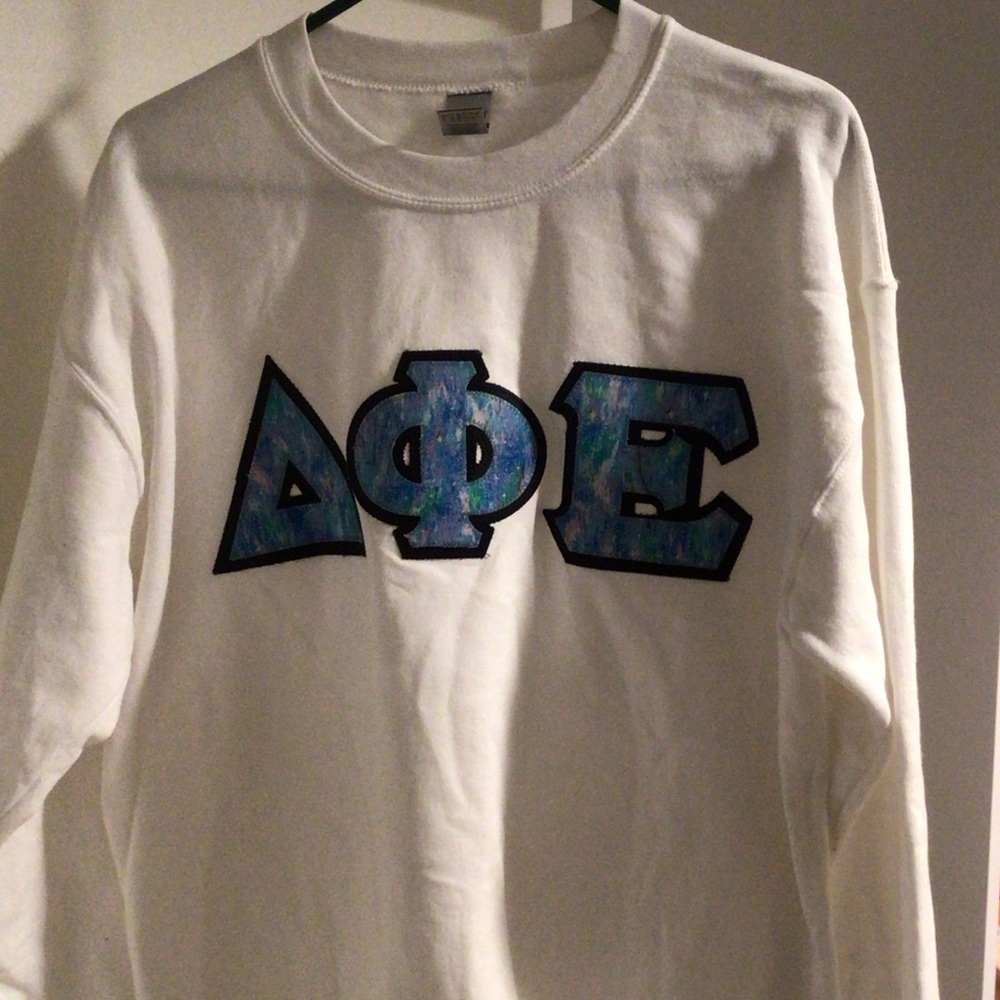 Gildan White Cowl Neck Sweater with Blue Accents